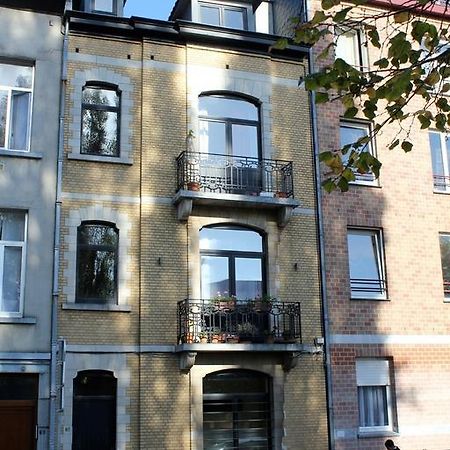 B&B La Chambre Du Zodiaque Uccle Luaran gambar